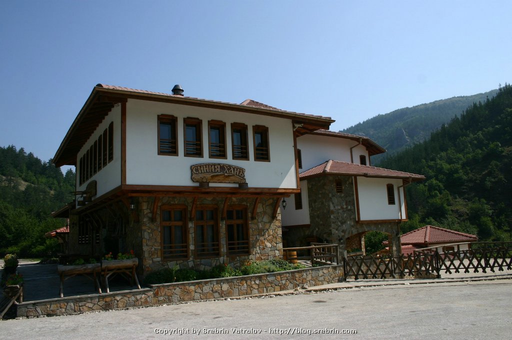 IMG_8031 blizo do Hvoina po patya za Smolyan.JPG
Make: Canon
Model: Canon EOS DIGITAL REBEL
DateTime: 09.7.2005 . 10:34:51
EXIFImageWidth: 2048
ExifImageLength: 1360
Flash: Flash did not fire - Compulsory flash suppression
ISOSpeedRatings: ISO 100
ShutterSpeedValue: 1/250 sec
ApertureValue: F10
FocalLength: 18 mm