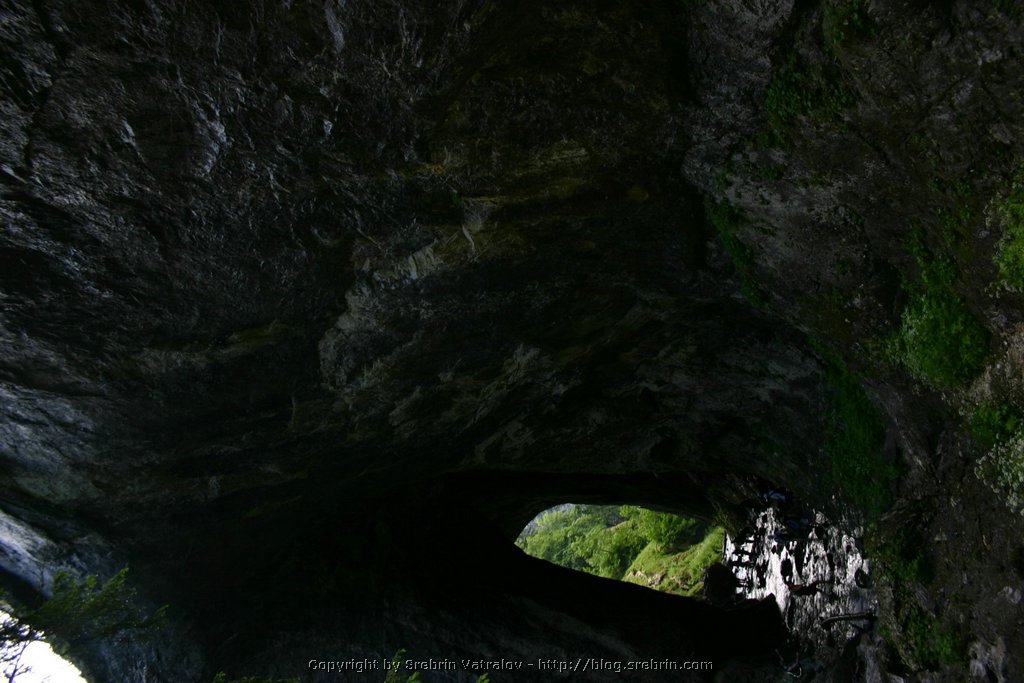 IMG_8117 Chudnite mostove v Rodopite.JPG
Make: Canon
Model: Canon EOS DIGITAL REBEL
DateTime: 09.7.2005 . 12:04:48
EXIFImageWidth: 1024
ExifImageLength: 1536
Flash: Flash fired - Auto mode - Red-eye reduction
ISOSpeedRatings: ISO 100
ShutterSpeedValue: 1/60 sec
ApertureValue: F4
FocalLength: 18 mm