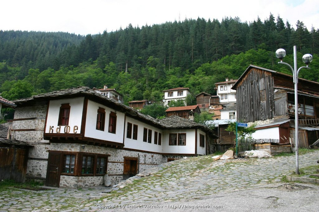 IMG_8191 Shiroka Laka.JPG
Make: Canon
Model: Canon EOS DIGITAL REBEL
DateTime: 09.7.2005 . 17:18:48
EXIFImageWidth: 1536
ExifImageLength: 1024
Flash: Flash did not fire - Compulsory flash suppression
ISOSpeedRatings: ISO 100
ShutterSpeedValue: 1/100 sec
ApertureValue: F6,3
FocalLength: 18 mm