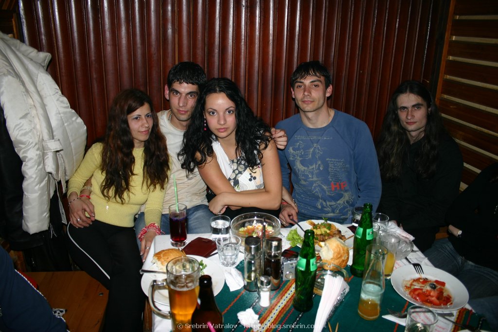 IMG_2008
Click for next picture...