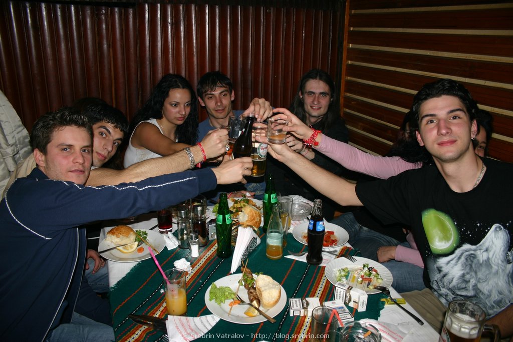 IMG_2027
Click for next picture...