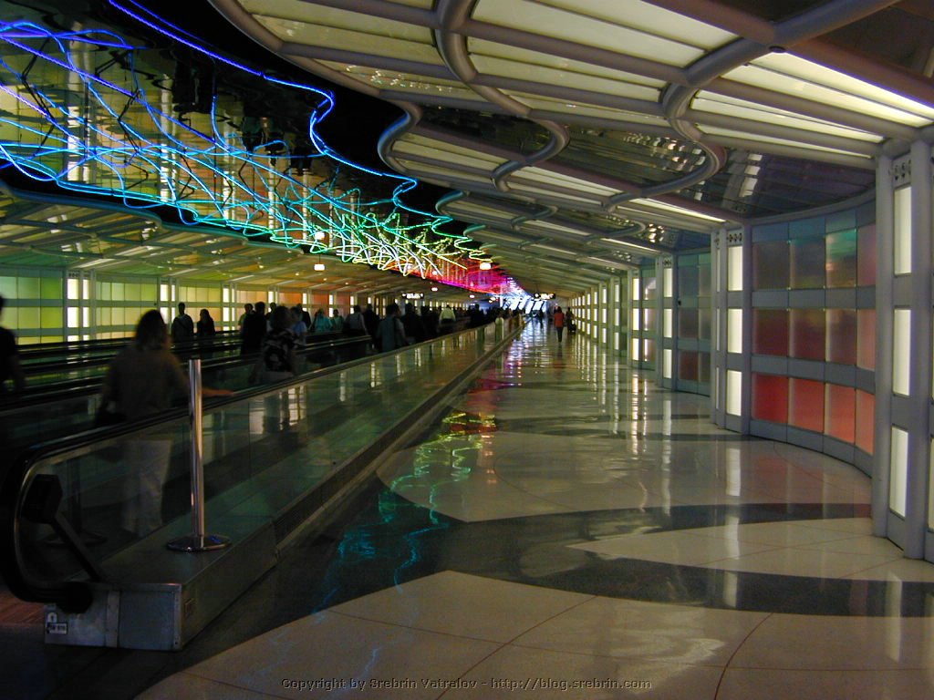 DSCN7730 O'Hare Airport Chicago Biggest in the World.JPG
Make: NIKON
Model: E950
DateTime: 10.9.2003 . 10:14:16
EXIFImageWidth: 1024
ExifImageLength: 768
Flash: Flash did not fire
ISOSpeedRatings: ISO 0
FocalLength: 7,2 mm